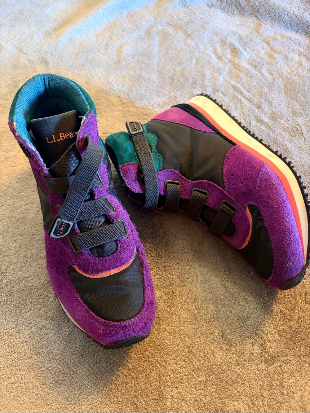 W Size 6 Purple & Teal LL Bean High-Top Sneakers
